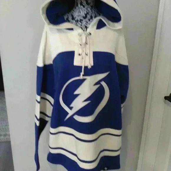 Nikita Kucherov  jersey - Picture 7 of 9